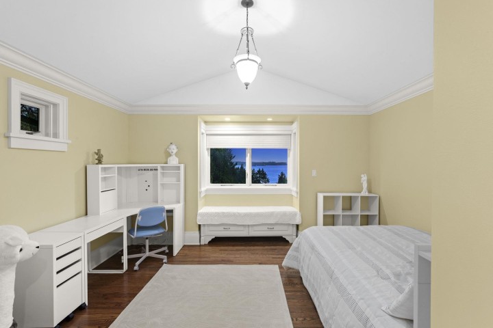 Photo 27 at 3090 Mathers Avenue, Altamont, West Vancouver