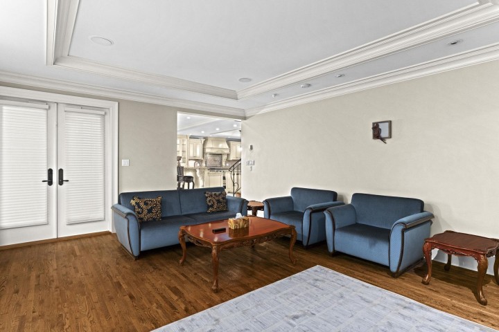 Photo 16 at 3090 Mathers Avenue, Altamont, West Vancouver