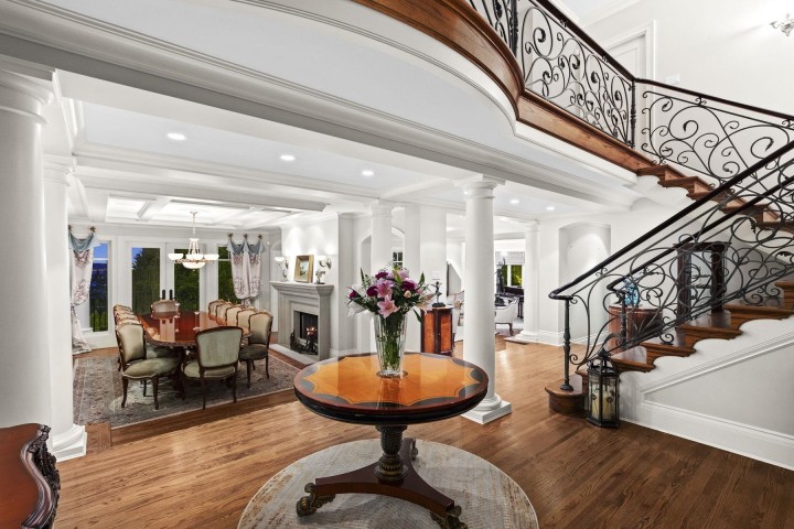 Photo 8 at 3090 Mathers Avenue, Altamont, West Vancouver