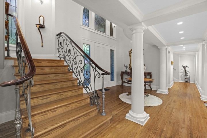 Photo 21 at 3090 Mathers Avenue, Altamont, West Vancouver