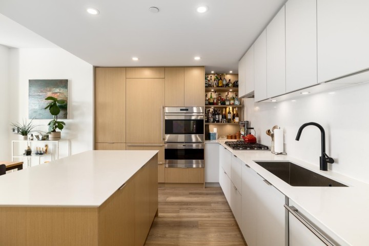 Photo 16 at 706 - 210 E 5th Avenue, Mount Pleasant VE, Vancouver East