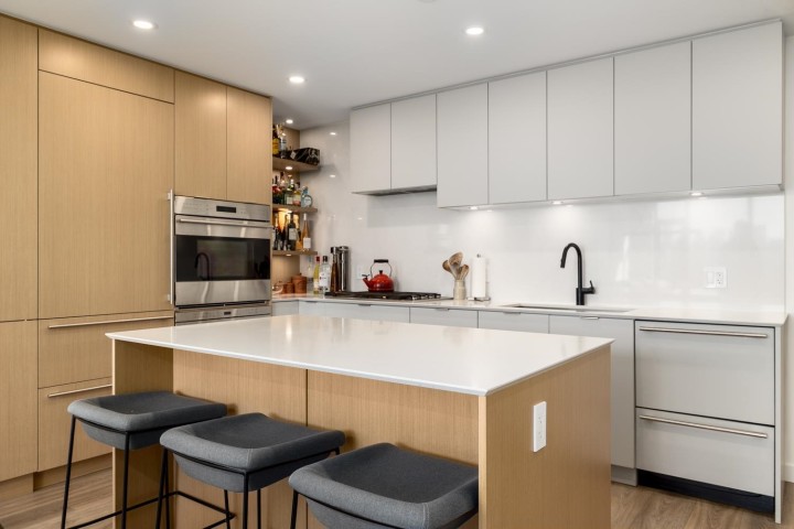 Photo 11 at 706 - 210 E 5th Avenue, Mount Pleasant VE, Vancouver East