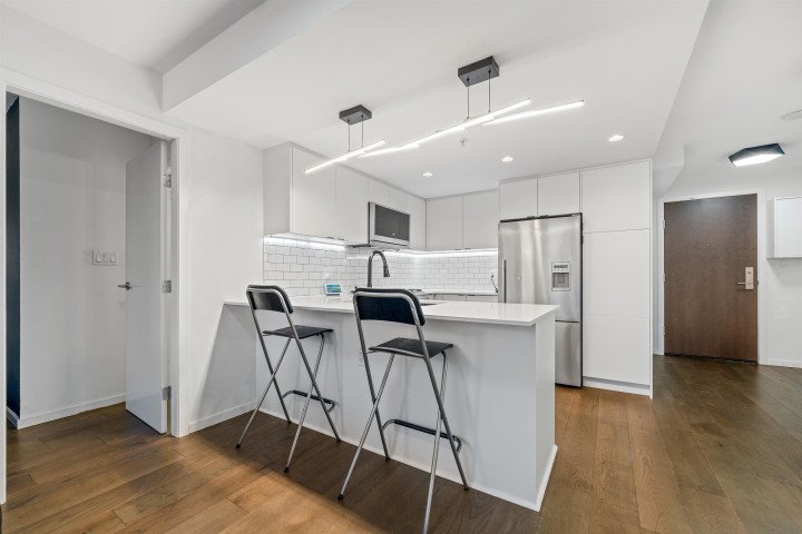 Photo 7 at 1004 - 1887 Crowe Street, False Creek, Vancouver West