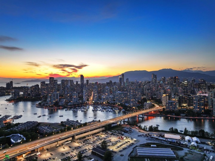 Photo 38 at 1004 - 1887 Crowe Street, False Creek, Vancouver West