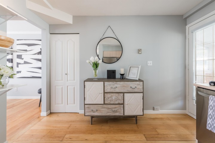 Photo 23 at 208 - 788 W 8th Avenue, Fairview VW, Vancouver West