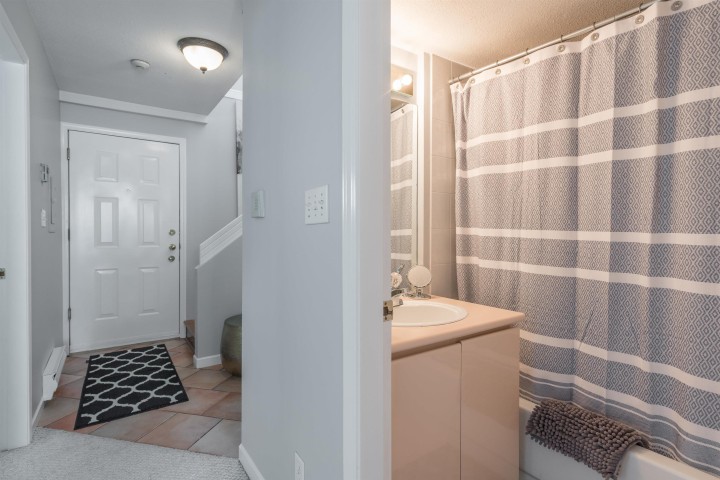 Photo 6 at 208 - 788 W 8th Avenue, Fairview VW, Vancouver West