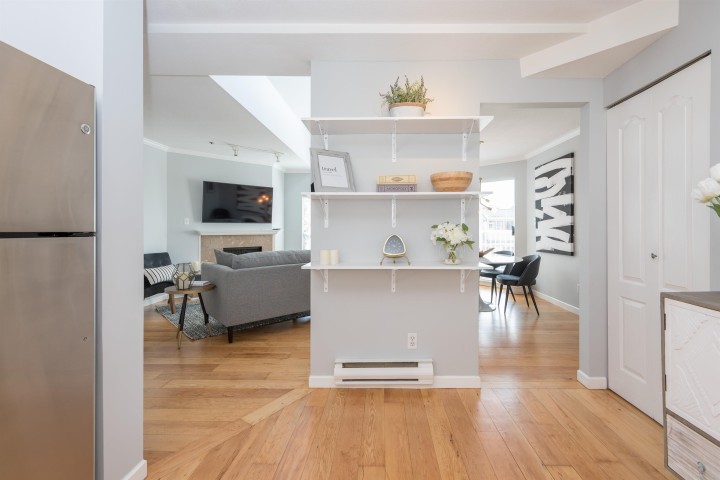 Photo 31 at 208 - 788 W 8th Avenue, Fairview VW, Vancouver West