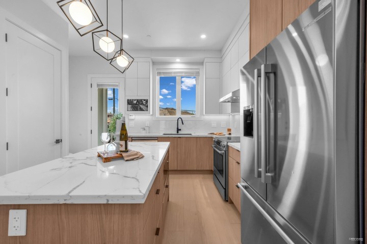 Photo 11 at 3417 Seaforth Drive, Renfrew Heights, Vancouver East