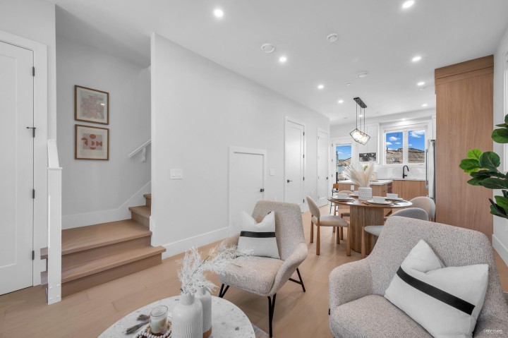 Photo 8 at 3417 Seaforth Drive, Renfrew Heights, Vancouver East