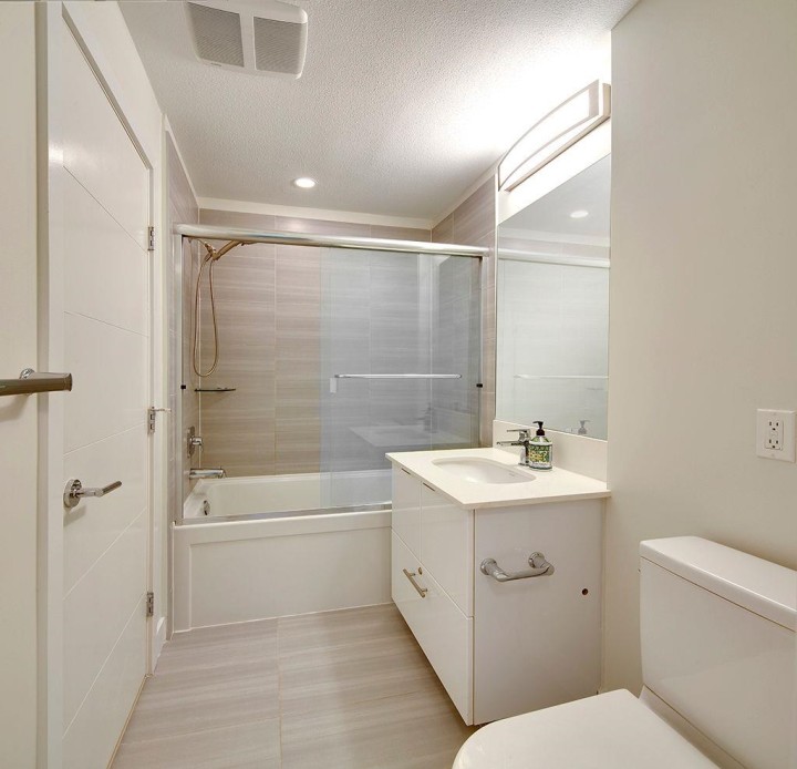 Photo 21 at 404 - 733 W 3rd Street, Harbourside, North Vancouver