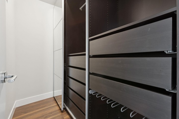 Photo 18 at 5977 Oak Street, South Granville, Vancouver West