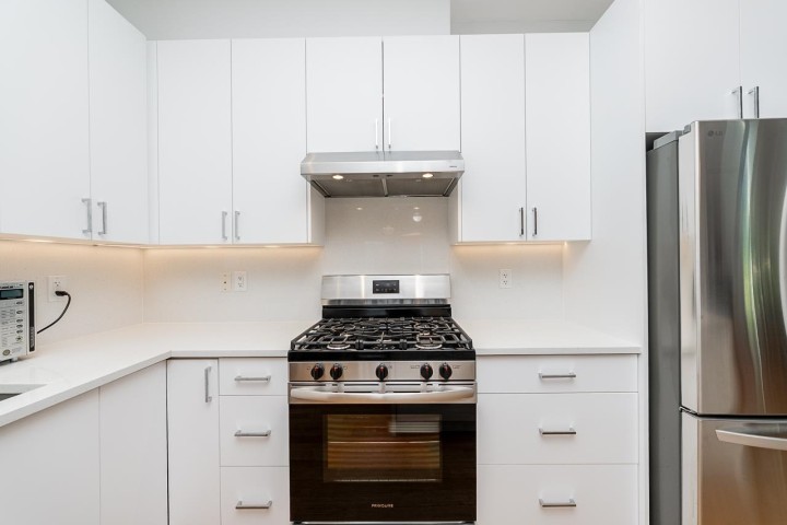 Photo 11 at 3205 Carolina Street, Fraser VE, Vancouver East