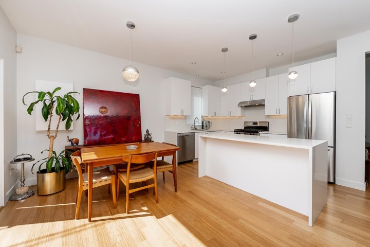 Photo 8 at 3205 Carolina Street, Fraser VE, Vancouver East