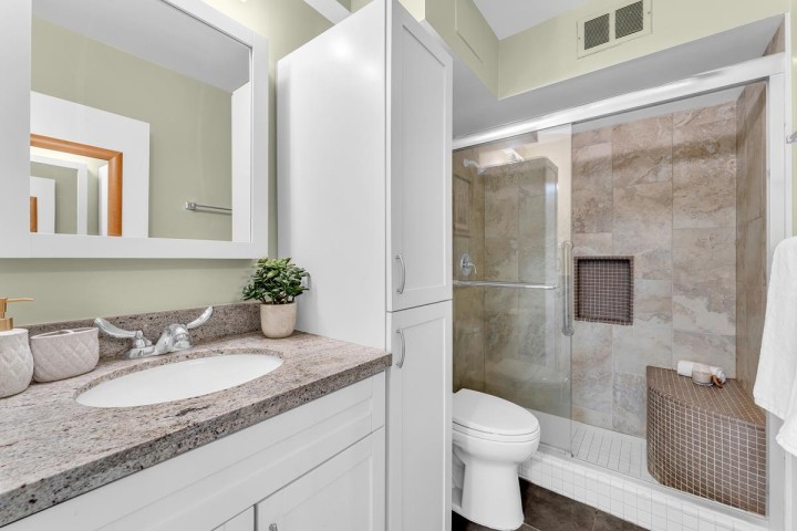 Photo 9 at 505 - 5926 Tisdall Street, Oakridge VW, Vancouver West