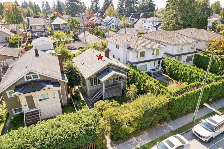 Photo 2 at 2746 West 41st, Kerrisdale, Vancouver West