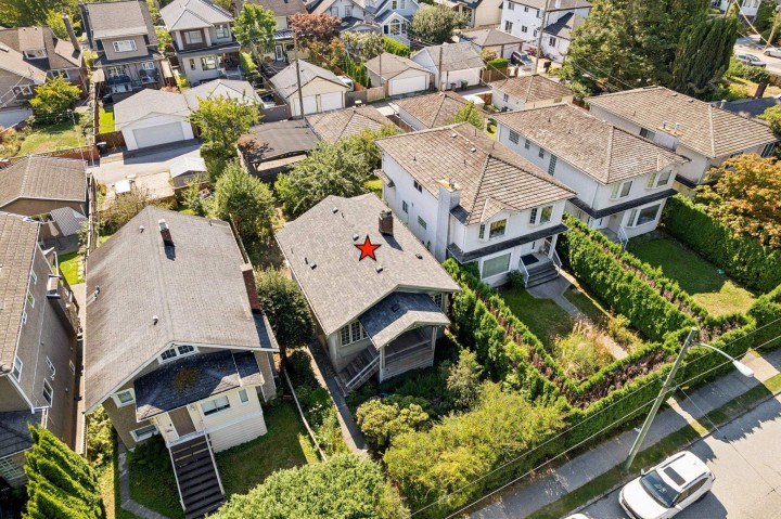 Photo 1 at 2746 West 41st, Kerrisdale, Vancouver West