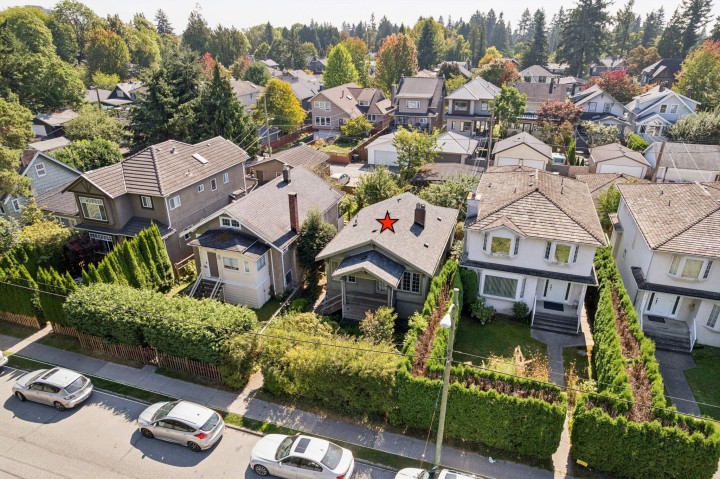 Photo 5 at 2746 West 41st, Kerrisdale, Vancouver West