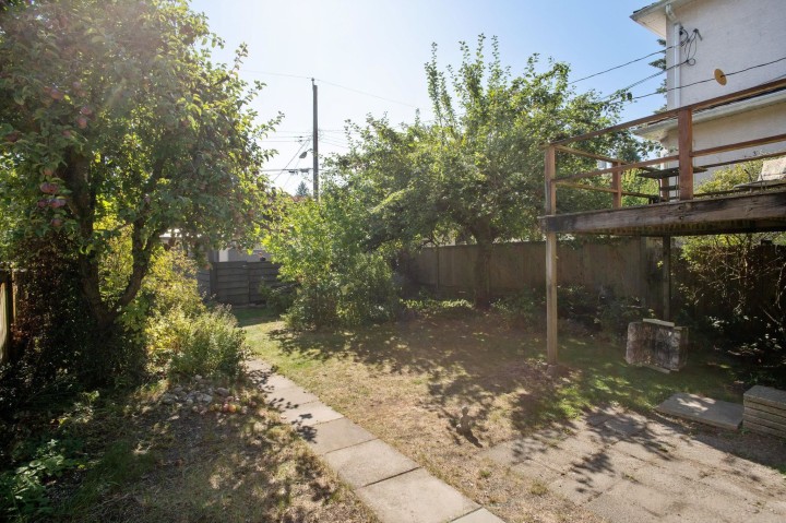 Photo 15 at 2746 West 41st, Kerrisdale, Vancouver West