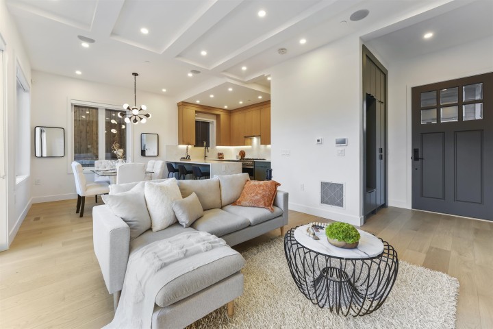 Photo 1 at 2 - 1322 E 13th Avenue, Grandview Woodland, Vancouver East