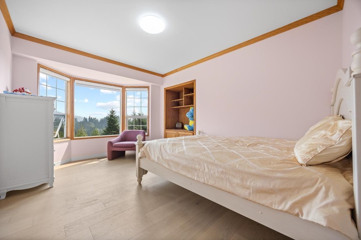 Photo 20 at 96 Bonnymuir Drive, Glenmore, West Vancouver