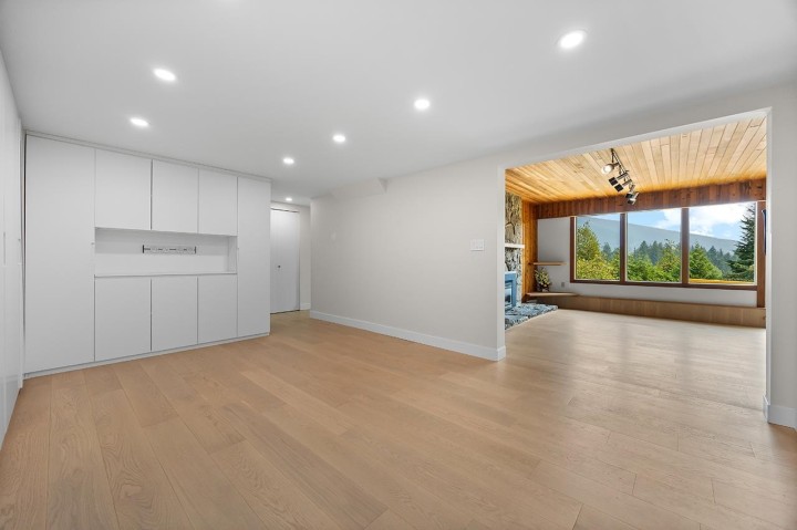 Photo 29 at 96 Bonnymuir Drive, Glenmore, West Vancouver