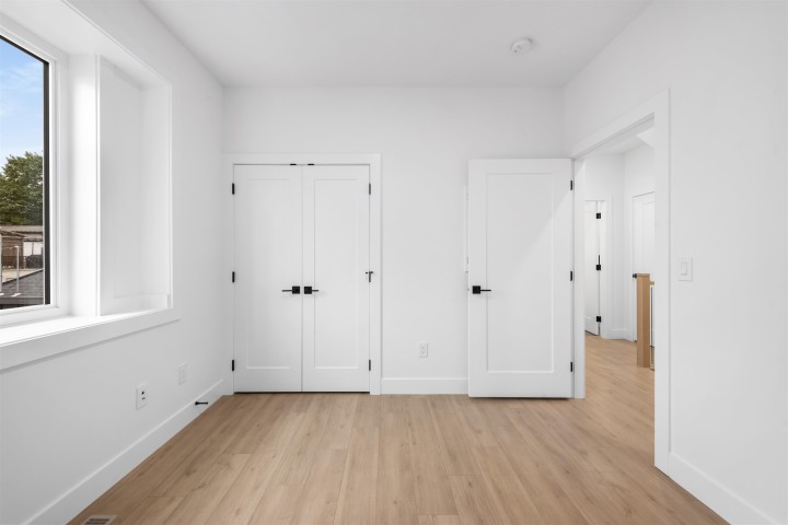 Photo 13 at 2 - 1160 Rossland Street, Renfrew VE, Vancouver East