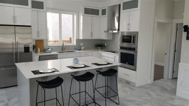 Photo 2 at 3699 Napier Street, Renfrew VE, Vancouver East