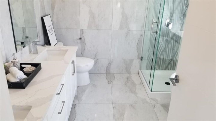 Photo 14 at 3699 Napier Street, Renfrew VE, Vancouver East