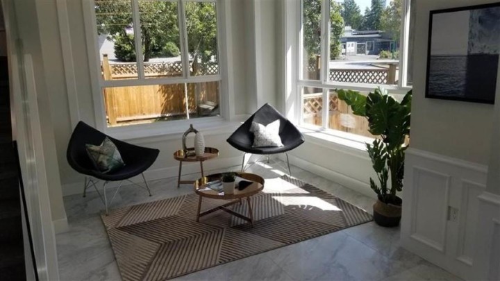 Photo 8 at 3699 Napier Street, Renfrew VE, Vancouver East