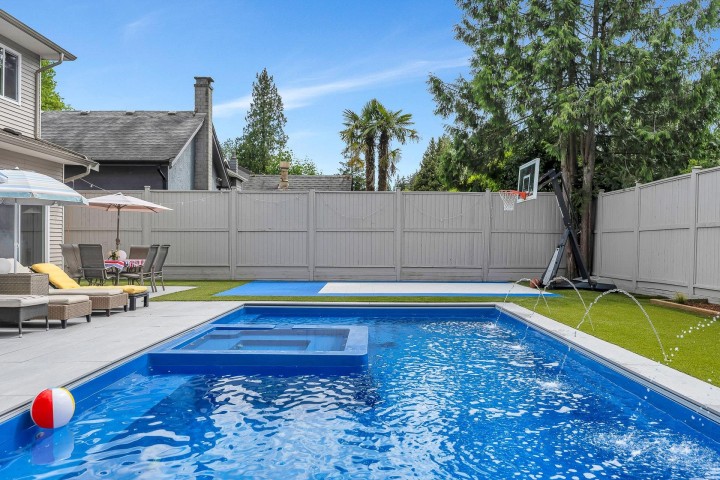 Photo 30 at 2021 Rufus Drive, Westlynn, North Vancouver