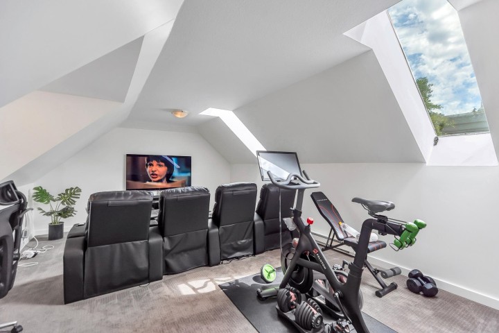 Photo 19 at 2021 Rufus Drive, Westlynn, North Vancouver