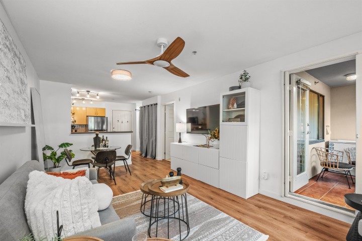 Photo 8 at 305 - 305 Lonsdale Avenue, Lower Lonsdale, North Vancouver