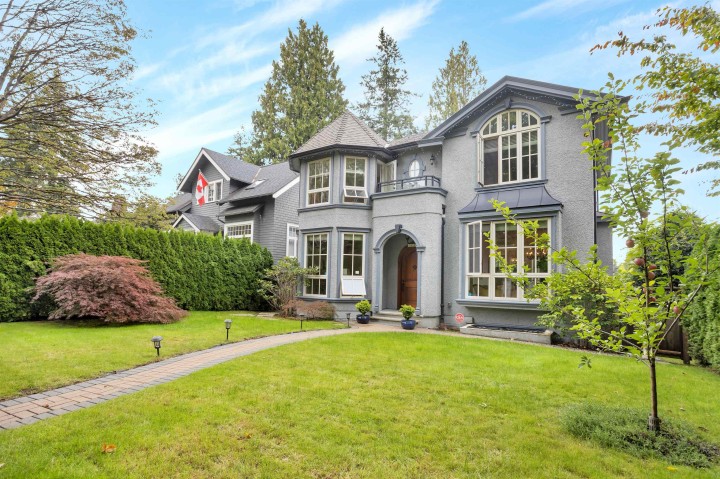 Photo 2 at 4038 W 33rd Avenue, Dunbar, Vancouver West