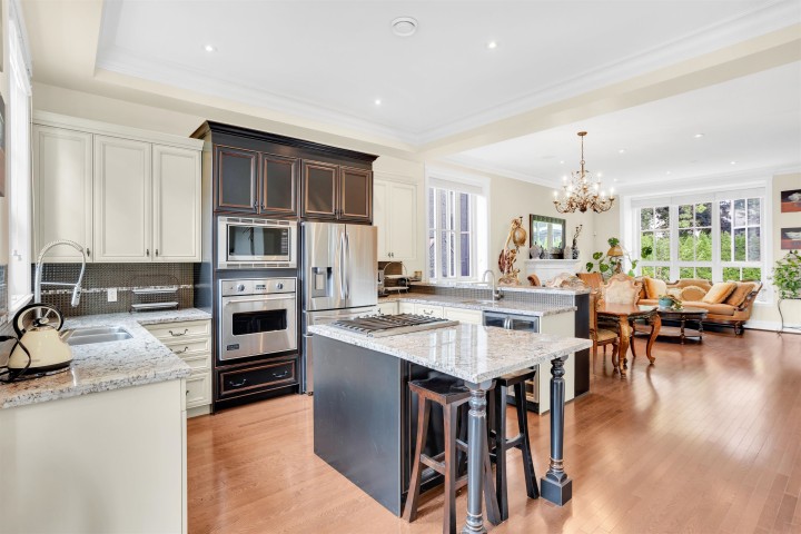 Photo 9 at 4038 W 33rd Avenue, Dunbar, Vancouver West