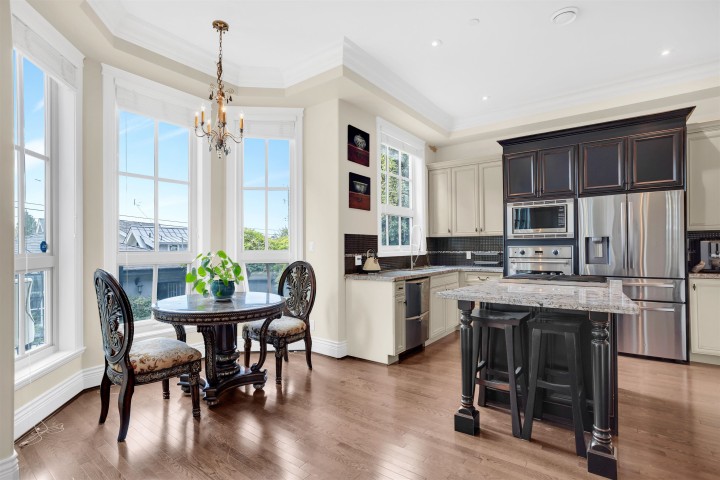 Photo 10 at 4038 W 33rd Avenue, Dunbar, Vancouver West