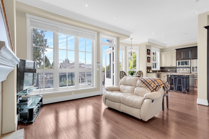 Photo 14 at 4038 W 33rd Avenue, Dunbar, Vancouver West