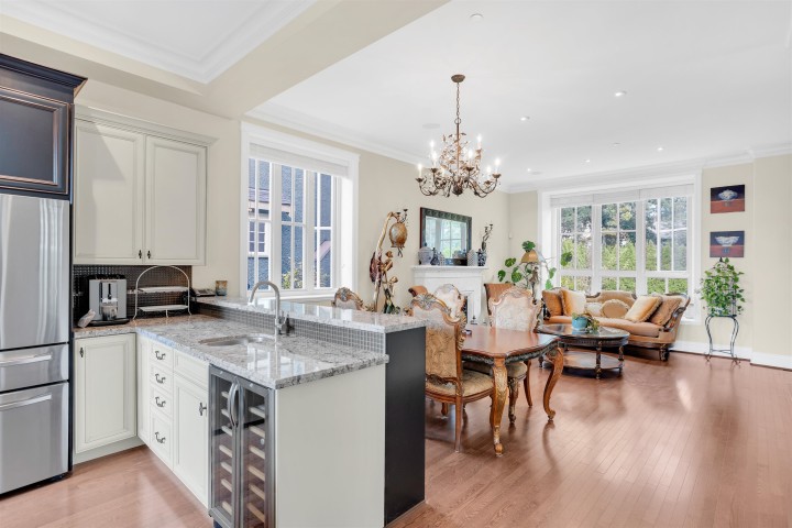 Photo 11 at 4038 W 33rd Avenue, Dunbar, Vancouver West