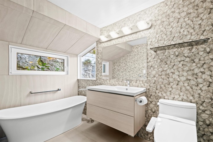 Photo 23 at 6775 Marine Drive, Whytecliff, West Vancouver