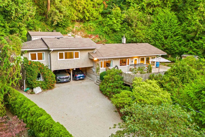 Photo 1 at 6775 Marine Drive, Whytecliff, West Vancouver