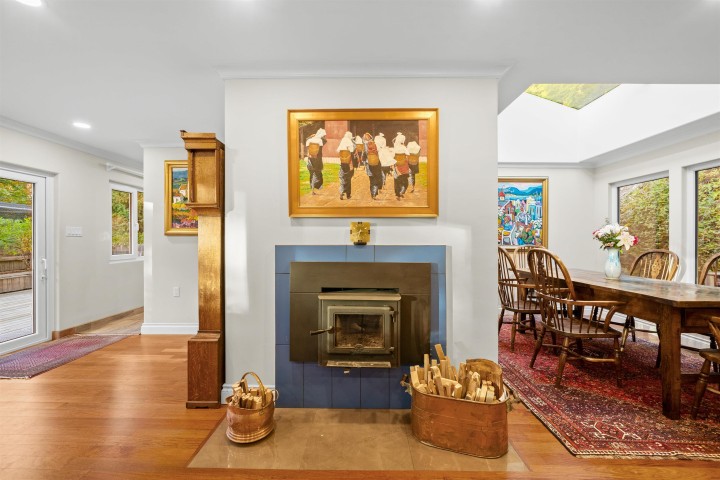 Photo 9 at 6775 Marine Drive, Whytecliff, West Vancouver