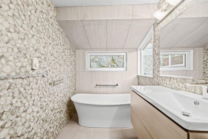 Photo 24 at 6775 Marine Drive, Whytecliff, West Vancouver