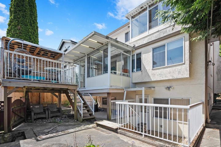 Photo 16 at 4988 Sherbrooke Street, Knight, Vancouver East