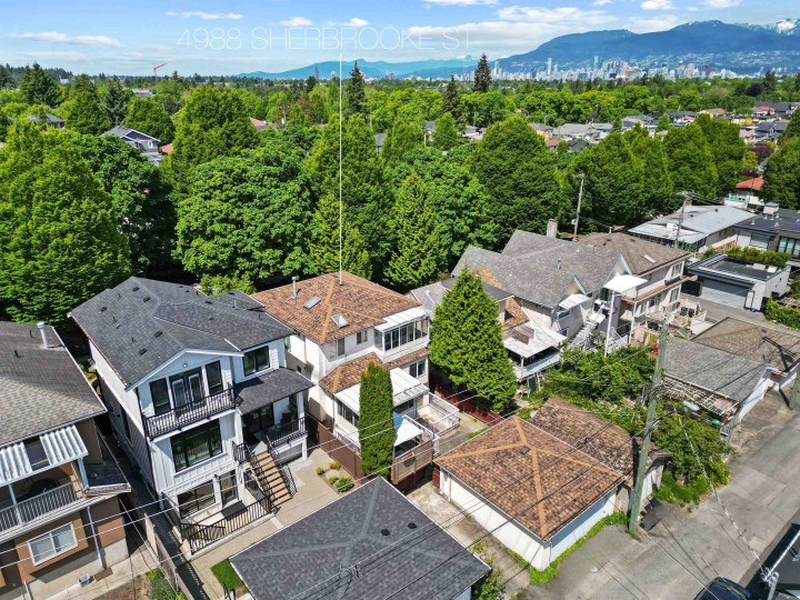 Photo 1 at 4988 Sherbrooke Street, Knight, Vancouver East