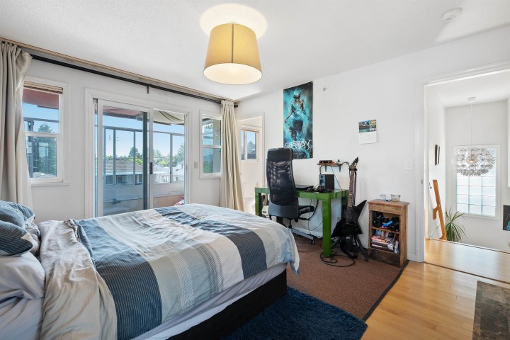 Photo 18 at 4988 Sherbrooke Street, Knight, Vancouver East