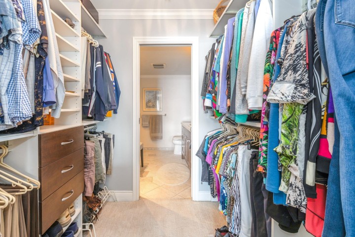 Photo 11 at 33 - 2250 Folkestone Way, Panorama Village, West Vancouver