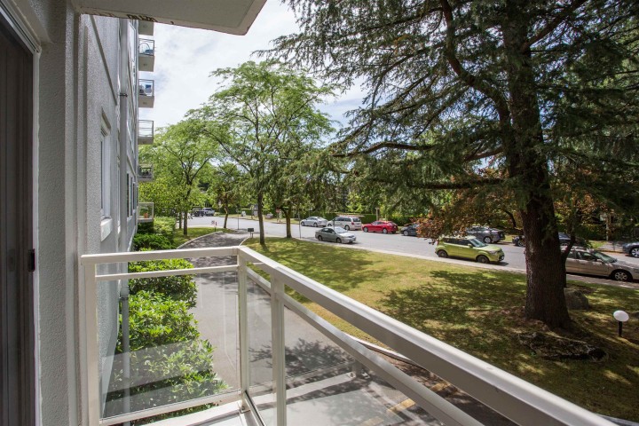 Photo 12 at 101 - 6076 Tisdall Street, Oakridge VW, Vancouver West