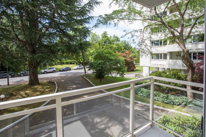 Photo 5 at 101 - 6076 Tisdall Street, Oakridge VW, Vancouver West