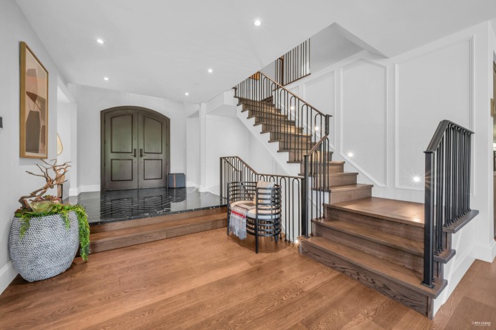 Photo 2 at 606 Barnham Road, British Properties, West Vancouver