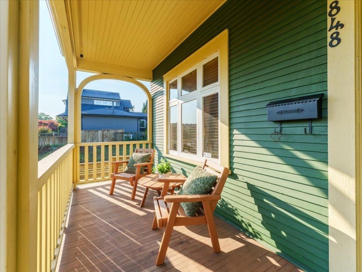 Photo 2 at 848 E 6th Street, Queensbury, North Vancouver