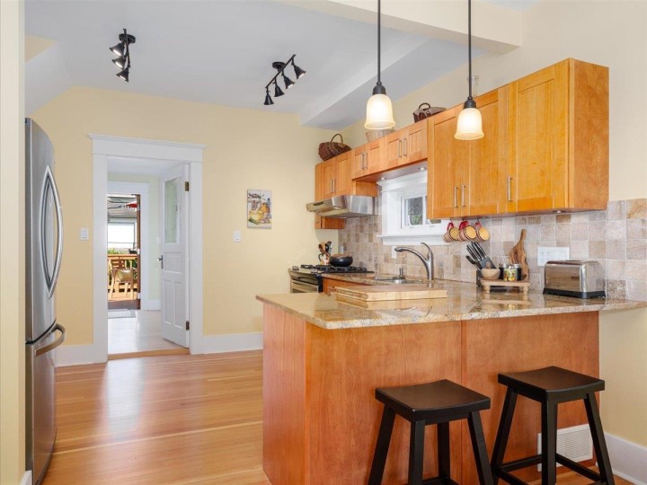 Photo 9 at 848 E 6th Street, Queensbury, North Vancouver